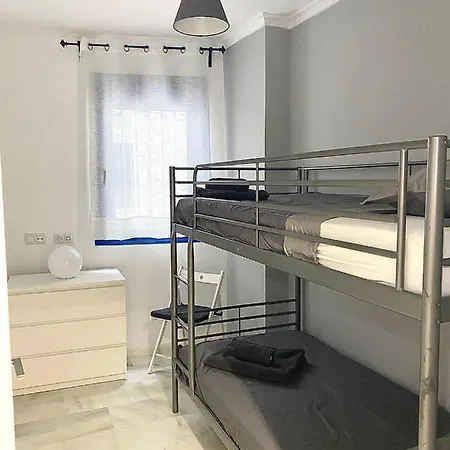 شقة Boliches Wifi Parking فوينخيرولا